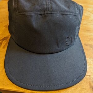 NWT Fjallraven Abisko Hike Lite Cap - Unisex